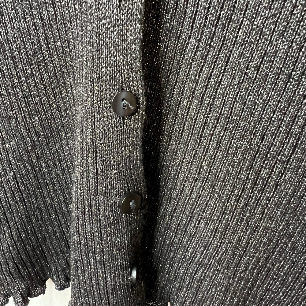 BB Dakota Honey I Shrunk The Metallic V-Neck Cardigan size S - Picture 15 of 16